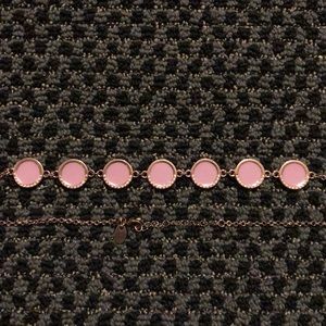 Pink round necklace